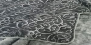 پخش عمده پتو تک رنگ گل برجسته نرمینه